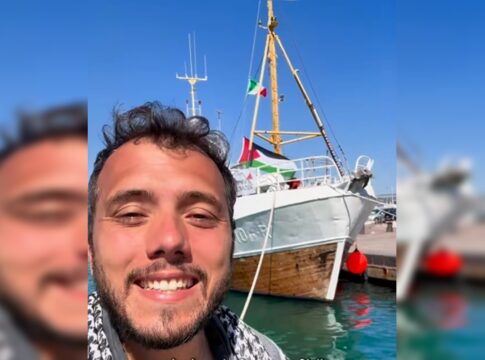 video:-ativista-brasileiro-embarca-em-nova-missao-para-a-faixa-de-gaza