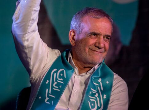 presidente-do-ira-ficou-ferido-em-ataque-aereo-israelense,-diz-agencia
