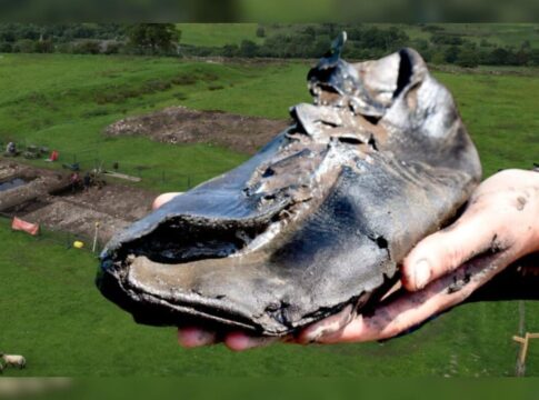 sapatos-gigantes-de-2-mil-anos-surpreendem-arqueologos-na-inglaterra