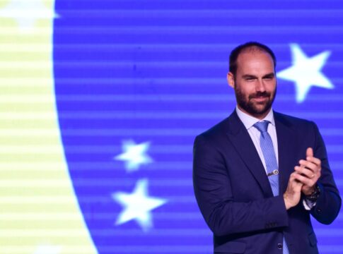 pt-reforca-ao-stf-pedido-para-cassacao-de-mandato-de-eduardo-bolsonaro