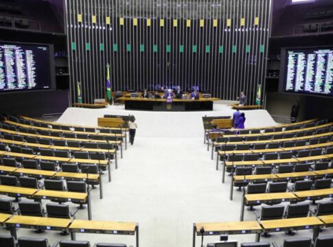 camara-segue-o-senado-e-libera-votacao-virtual-as-vesperas-do-recesso