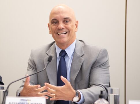 defensoria-contesta-moraes-por-usar-video-contra-paulo-figueiredo