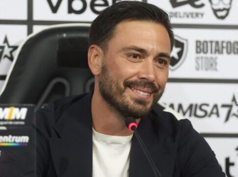 davide-ancelotti-diz-que-botafogo-ira-representar-o-torcedor-em-campo