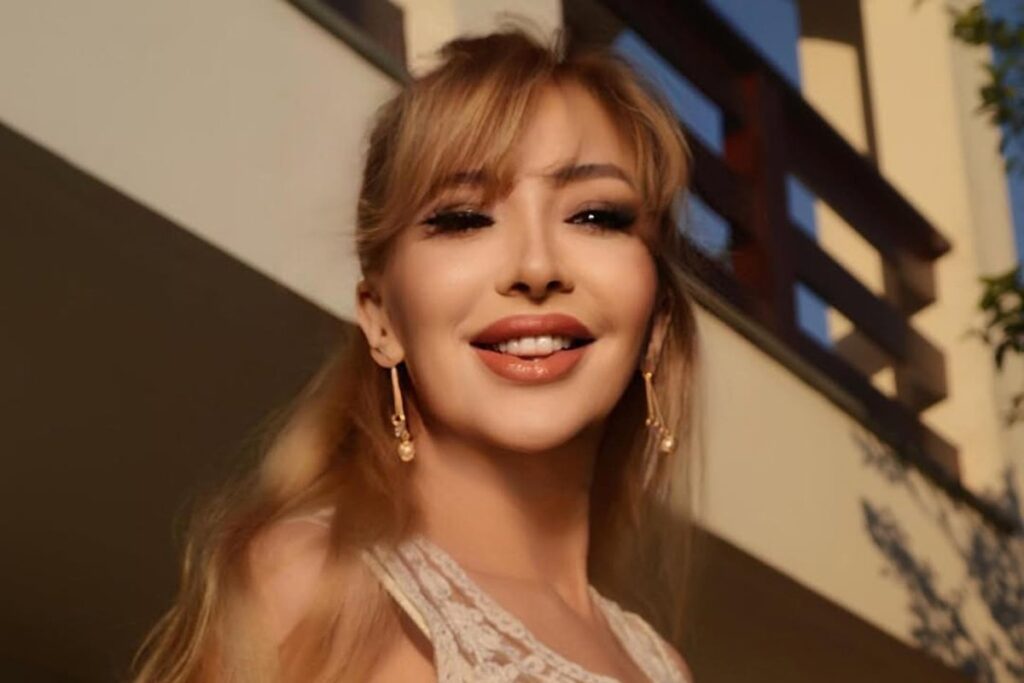cantora-sol-deixou-biografia-com-revelacoes-de-romances-com-famosos