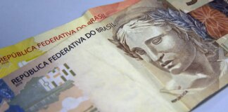 caixa-libera-abono-salarial-para-nascidos-em-setembro-e-outubro