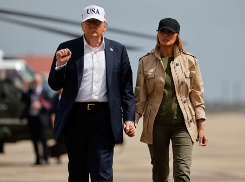 trump-diz-que-primeira-dama-o-levou-a-mudar-de-posicao-perante-russia