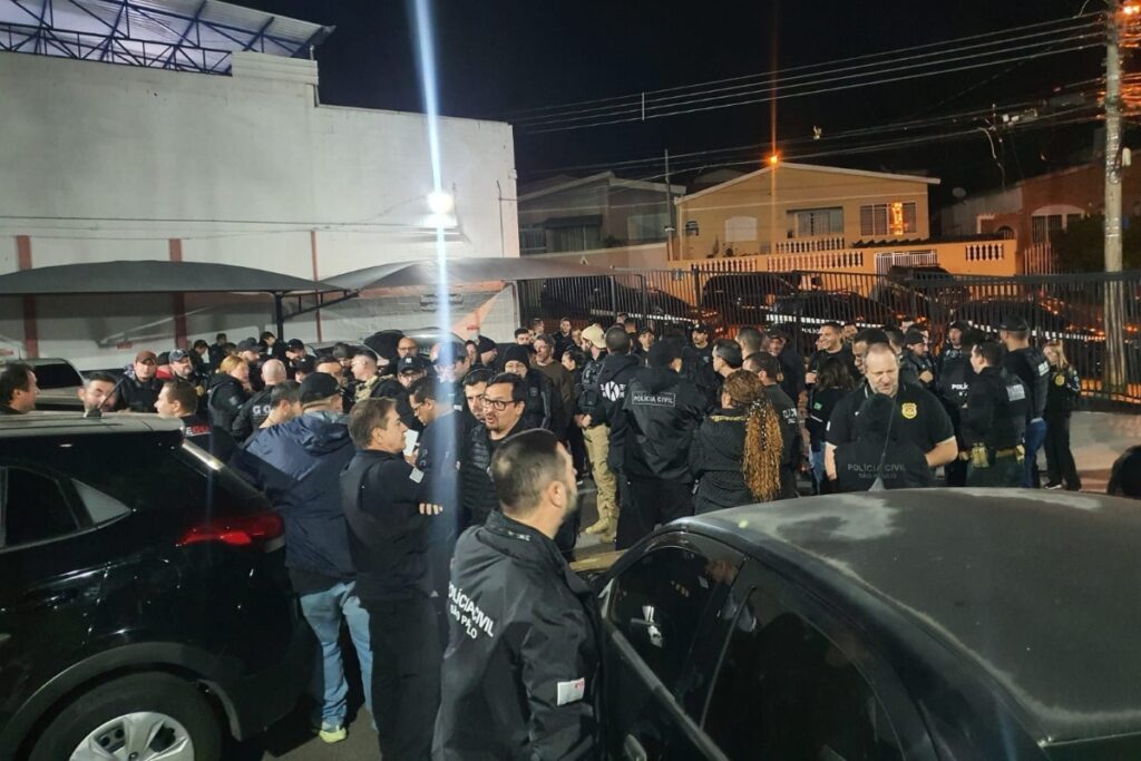 “gangue-do-puteiro”:-10-sao-presos-por-extorquir-clientes-de-boates