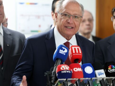 alckmin-diz-que-governo-tentara-acordo-antes-do-prazo-para-tarifaco