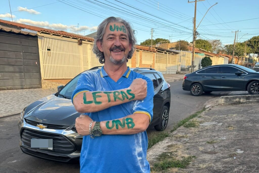 carteiro-de-65-anos-comemora-aprovacao-na-unb:-“momento-marcante”
