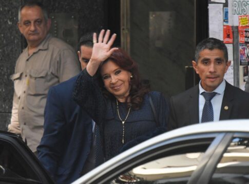 kirchner-e-demais-condenados-sao-intimados-a-pagar-mais-de-r$-3-bi