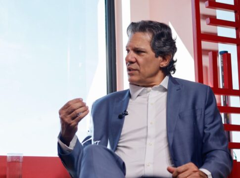 haddad-deve-analisar-texto-da-pec-que-limita-pagamento-de-precatorios