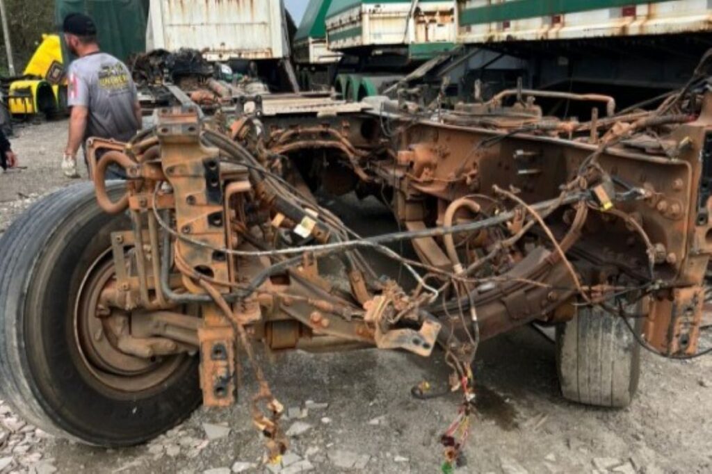 mentorado-de-marcal:-justica-encontra-caminhoes-depenados-e-sem-motor