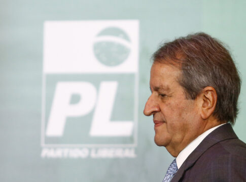 valdemar-diz-que-nao-queria-causar-com-urnas-e-alega-“pressao-grande”