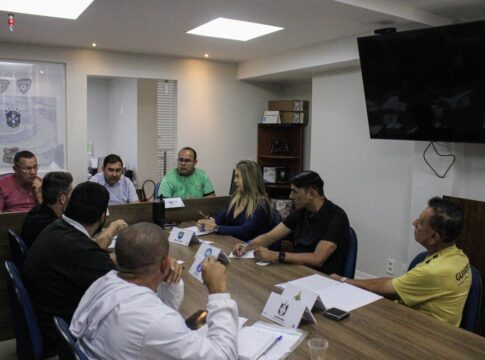 arbitral-define-o-caminho-das-equipes-no-candangao-feminino-2025