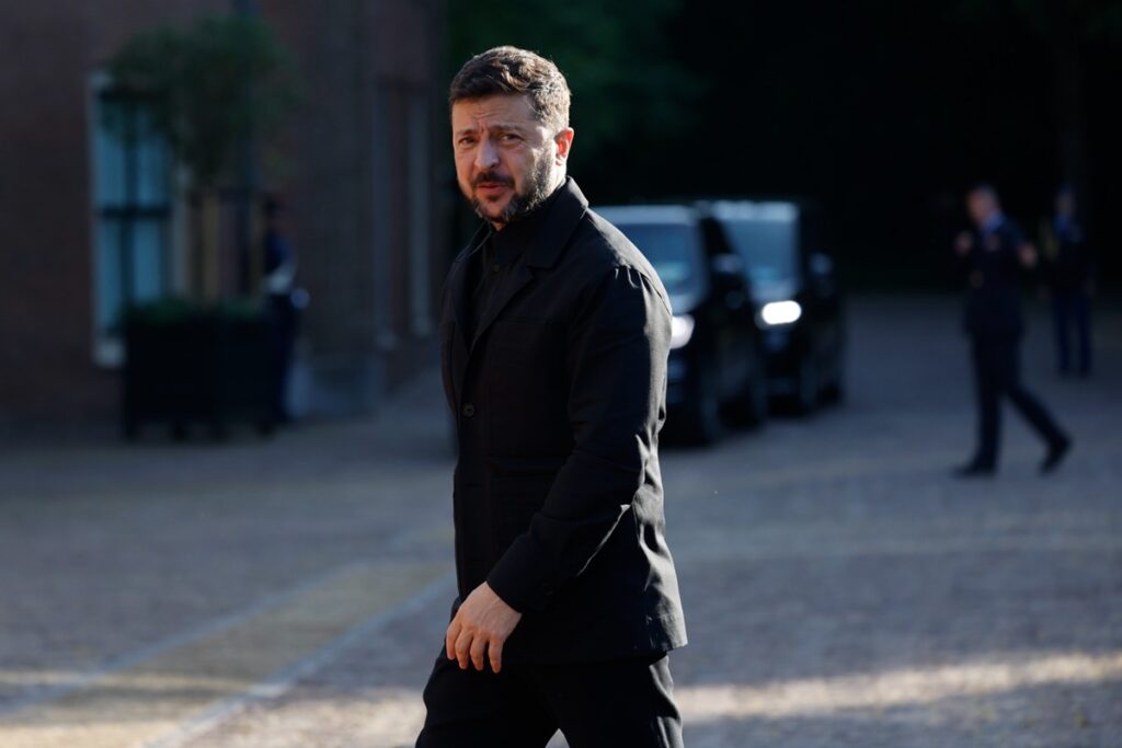 zelensky-indica-novo-ministro-da-defesa-e-amplia-producao-militar