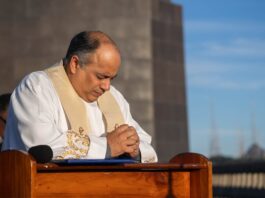 padre-omar-deixa-uti-de-hospital-no-rio-e-segue-sem-previsao-de-alta