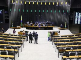 quaest:-85%-dos-brasileiros-desaprovam-aumento-no-numero-de-deputados