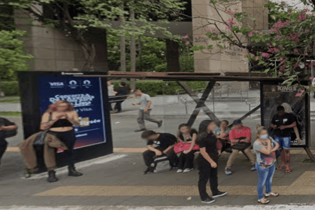 sp-testa-mais-pontos-de-onibus-com-paineis-digitais-em-tempo-real