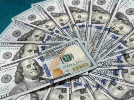 dolar-sobe-e-bolsa-cai-com-tarifas-de-trump-e-decisao-do-stf-sobre-iof
