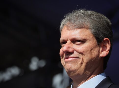tarcisio-sanciona-pacote-que-cria-1,3-mil-cargos-no-judiciario-de-sp