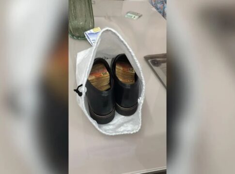 pf-acha-r$-10-mil-dentro-de-sapatos-do-primo-de-elmar-nascimento