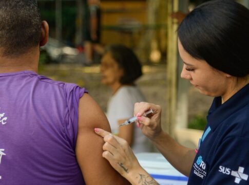 doencas-cronicas-agravam-infeccoes-respiratorias-em-idosos,-diz-estudo