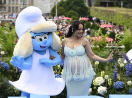alem-rihanna,-lembre-outras-grandes-cantoras-que-dublaram-a-smurfette
