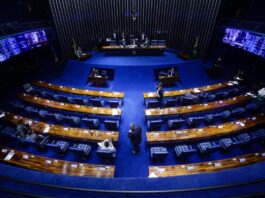 senado-define-comissao-que-vai-aos-eua-negociar-tarifaco-de-trump