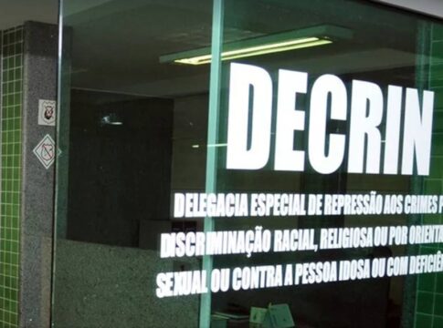 ex-torra-r$-4-milhoes-de-servidor-do-senado-com-defiencia-em-festas