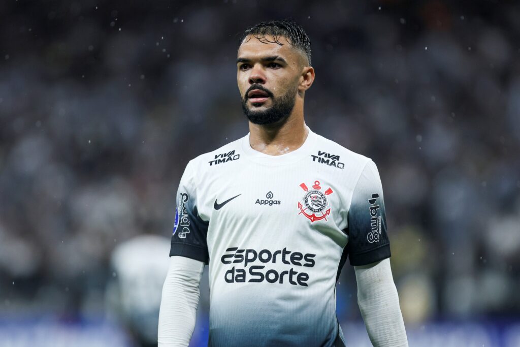 cuiaba-cobra-corinthians-publicamente-por-divida-com-raniele.-veja