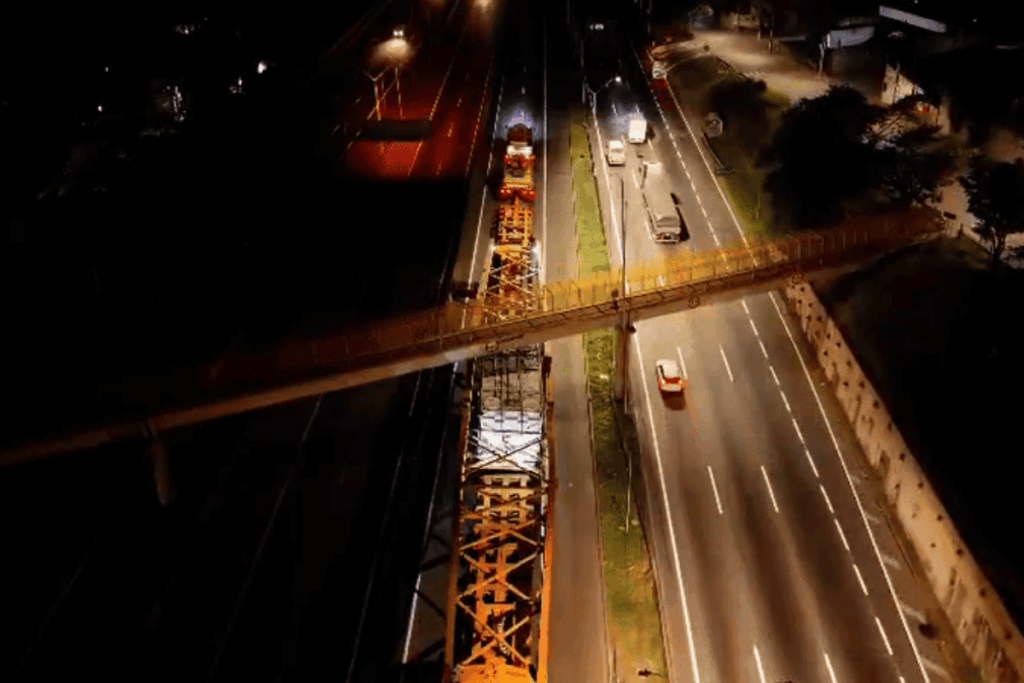 video:-transporte-de-carga-gigante-na-dutra-vai-levar-15-dias-ate-o-rj