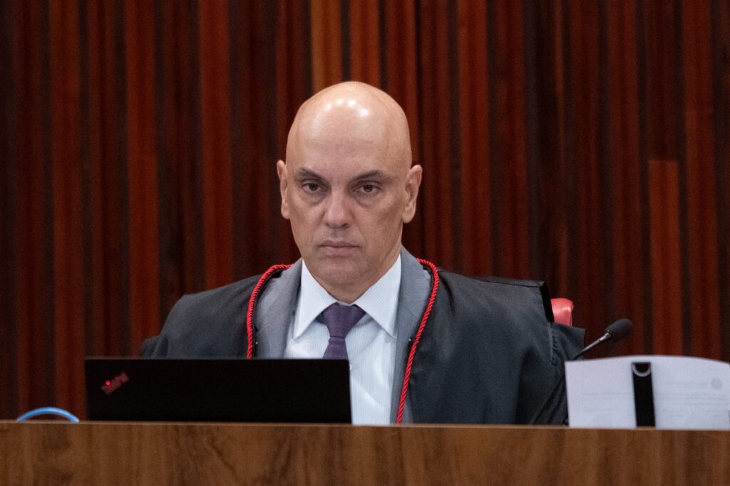 stf-julga-decisao-de-moraes-que-impos-tornozeleira-a-bolsonaro
