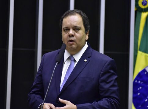 overclean:-emendas-de-elmar-nascimento-foram-epicentro-para-nova-acao
