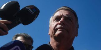 bolsonaro-nao-declarou-possuir-dolares-em-2022