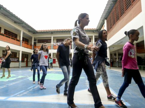 estudantes-se-articulam-contra-o-modelo-civico-militar-em-minas-gerais