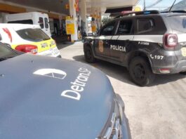 detran-flagra-aluno-deixando-autoescola-quando-deveria-estar-em-aula-pratica-e-prende-4