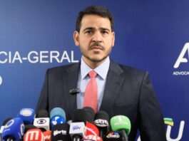 agu-defende-stf:-“nenhum-ato-conspiratorio-vai-intimidar-o-judiciario”