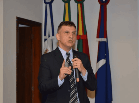 radicalizacao-de-jovens-e-sintoma,-nao-causa,-diz-procurador-do-mprs