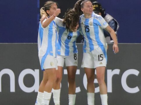argentina-vence-chile-e-vira-lider-do-grupo-a-na-copa-america-feminina