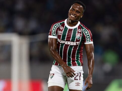 presidente-do-fluminense-revela-investida-do-palmeiras-por-arias