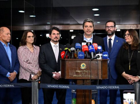 reacoes-da-oposicao-a-favor-de-bolsonaro-esbarram-em-falta-de-apoio