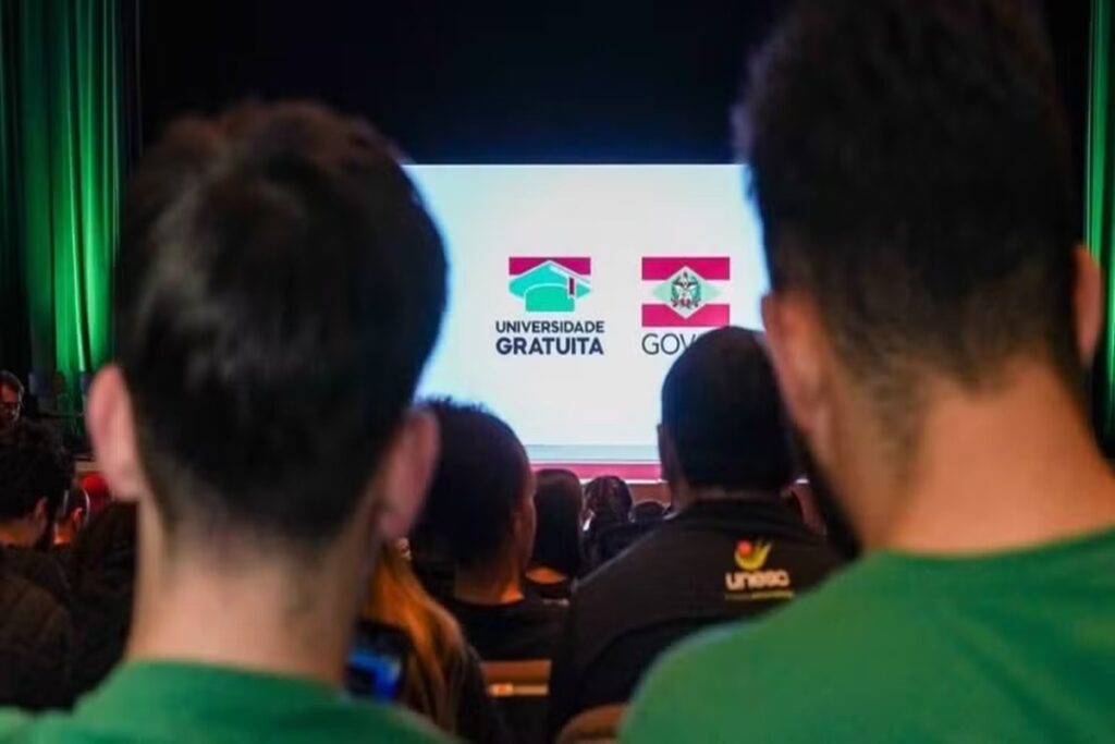 herdeiro-bilionario-se-diz-“baixa-renda”-e-ganha-bolsa-em-universidade