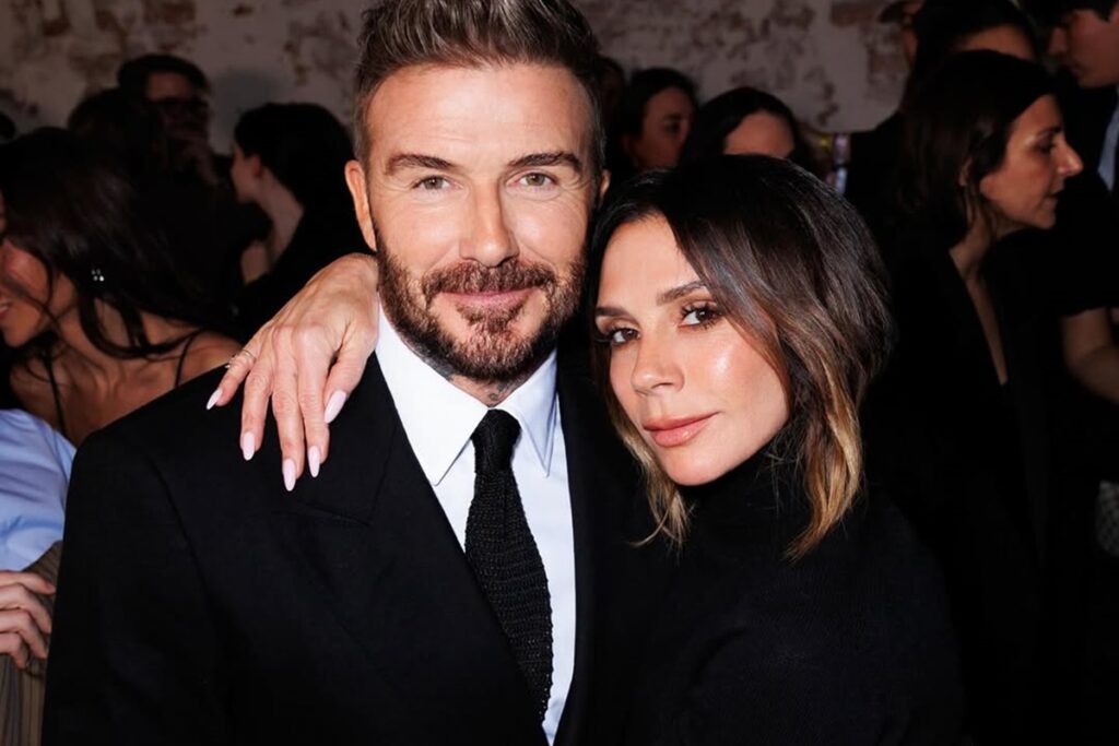 vitoria-beckham-zoa-o-marido,-david-beckham,-apos-corte-de-cabelo
