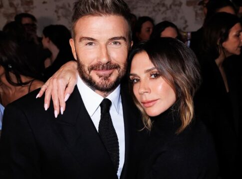 vitoria-beckham-zoa-o-marido,-david-beckham,-apos-corte-de-cabelo