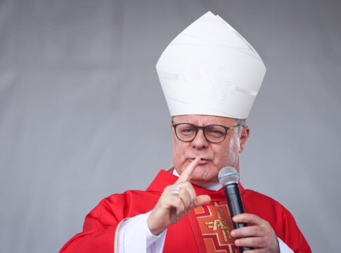 arcebispo-de-brasilia-celebra-missa-na-ucrania-neste-domingo-(20/7)