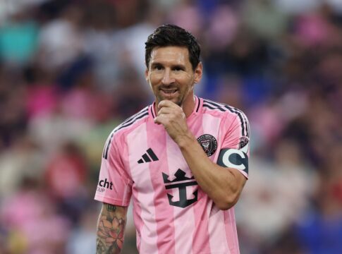 messi-quebra-recorde-de-gols-de-cristiano-ronaldo.-entenda