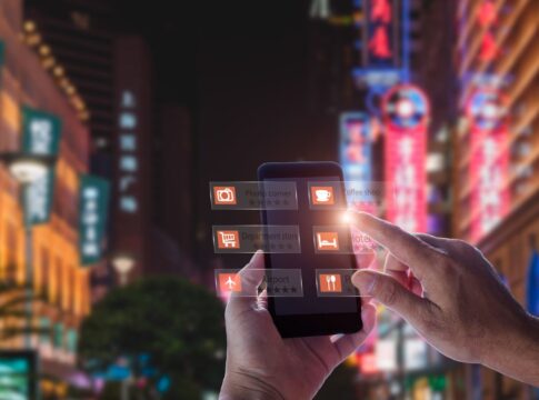sentir-para-lembrar:-o-poder-do-branding-sensorial-na-era-digital