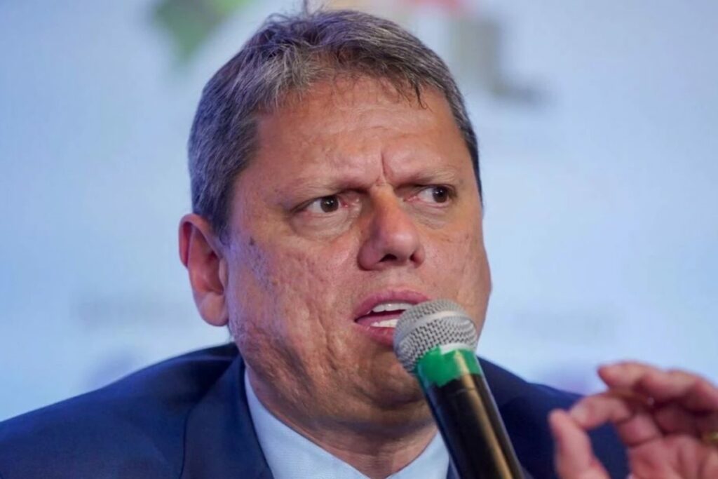 fala-de-tarcisio-sobre-“eleicoes-livres”-repercute-mal-no-stf