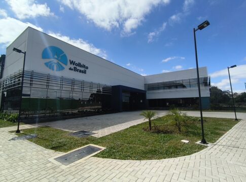 brasil-inaugura-a-maior-biofabrica-do-mundo-de-mosquitos-contra-dengue