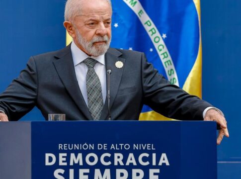 democracia-corre-risco-como-no-periodo-nazista,-diz-lula
